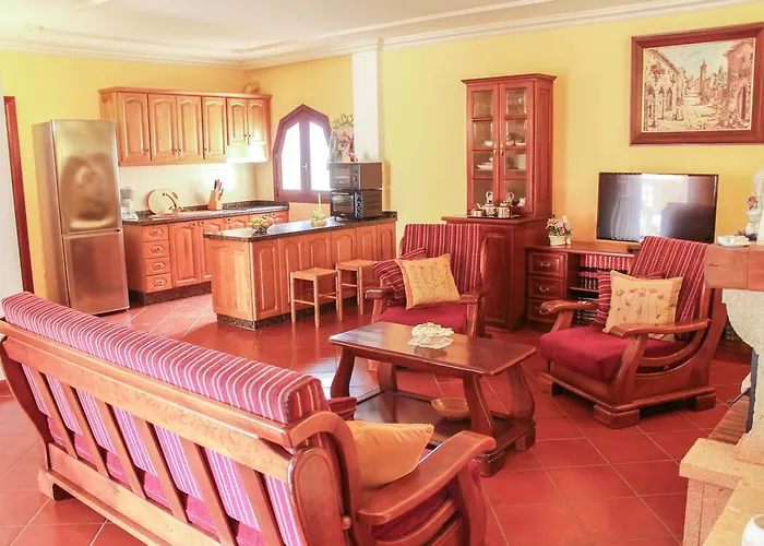 El Castillo Country house