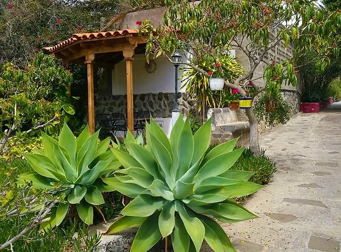 El Castillo Country house